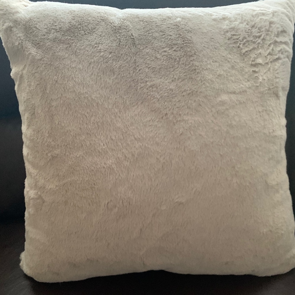 Throw pillows
